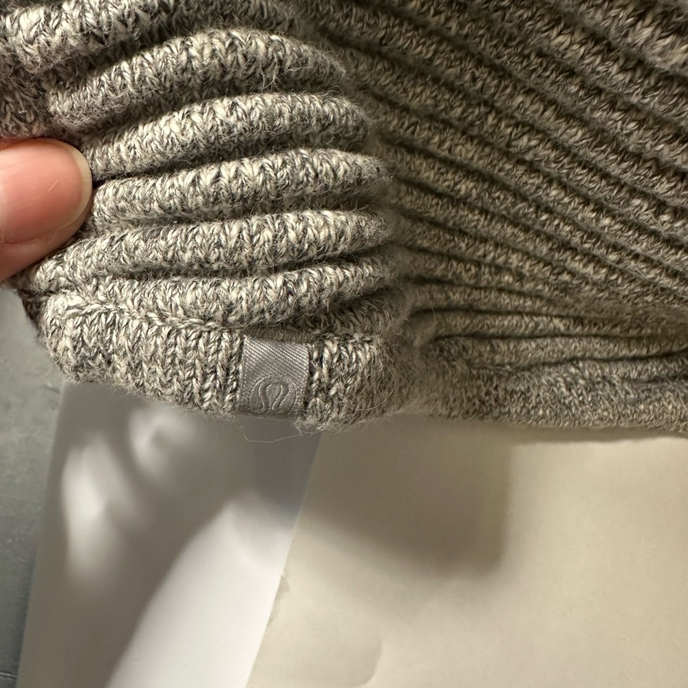 Lululemon As Promised Elegant Heather Gray Hooded Cardigan Medium - Picture 7 of 10